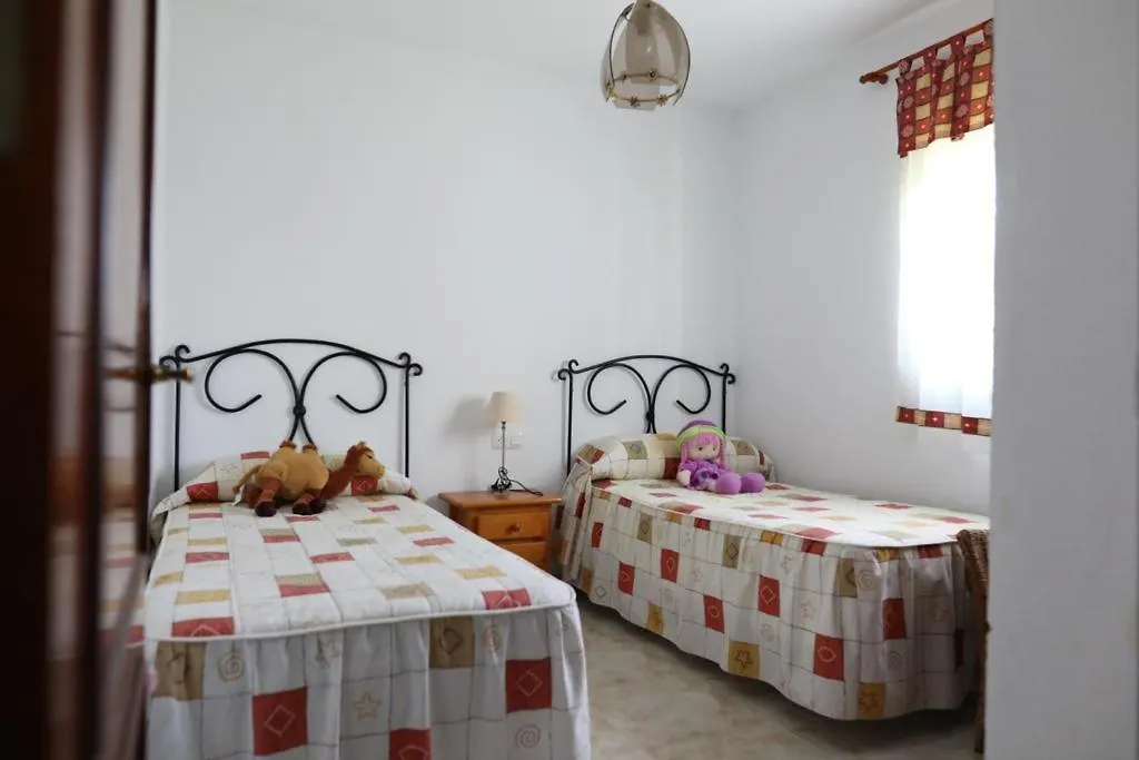 Chalet con piscina, amplio jardin y aire acondicionado Chiclana de la Frontera Spagna