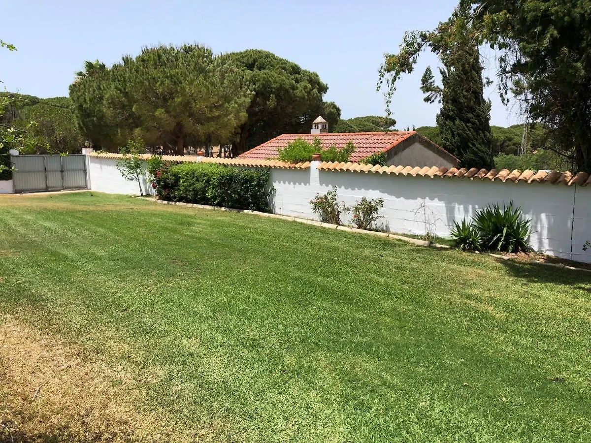 Chalet con piscina, amplio jardin y aire acondicionado Chiclana de la Frontera 0*,  Spagna